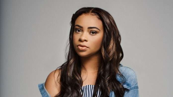 Koryn Hawthorne delivre de la musique nouvelle avec quotEnoughquot 1