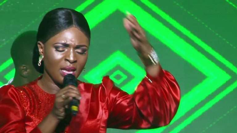 Dena Mwana , Lift Your Name (Celebration Live)