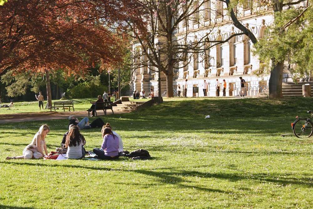 Faut il réformer nos facultés de théologie