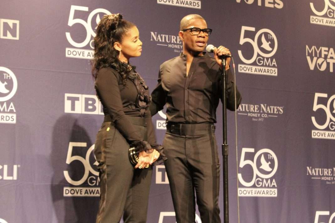 Kirk Franklin parle du message quotjuste pour moiquot et des